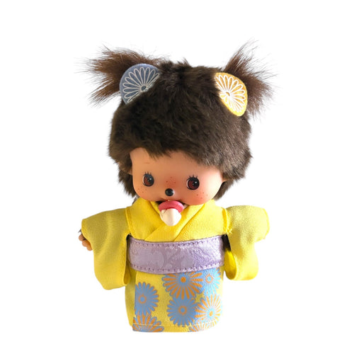 Bebichhichi in Chrysanthemum Kimono